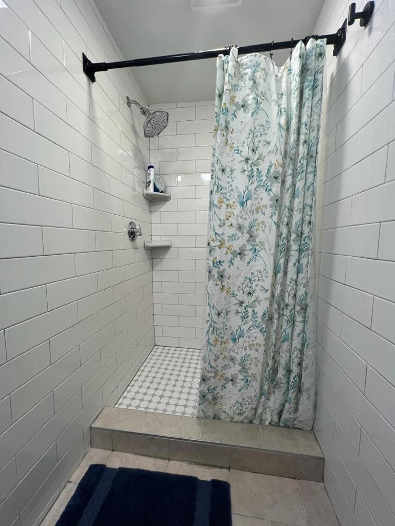 Private Room In A Grand House ボストン エクステリア 写真